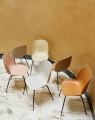 Beetle chair - podstawa black Conic Gubi