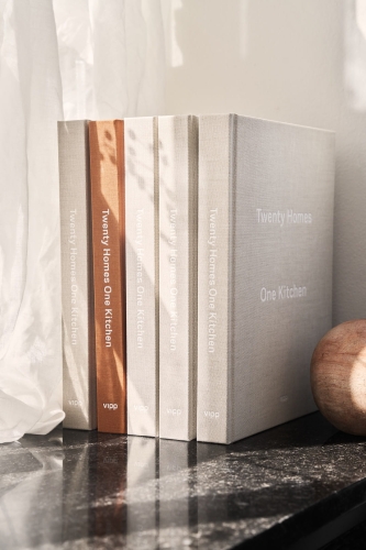 Książka Twenty Homes One Kitchen, 1st edition VIPP 