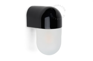 Zewnętrzna lub łazienkowa czarna porcelanowa lampa ścienna Agnes - IP54 agnes.b.glass001 Zangra różne warianty