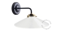 Lampa ścienna z kloszem ze szkła opalowego aude.b Zangra