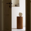 Stolik STAND | RATTAN | H 60 CM Caramel TINE K HOME