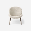 Fotel Lodge Lounge Chair/Low Back - Vipp469 Curly Off-white