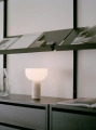 Lampa stołowa KIZU bezprzewodowa NEW WORKS różne kolory