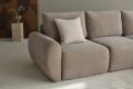 Sofa rozkładana Norum z szezlongiem okrągłe podłokietniki Innovation Living różne warianty