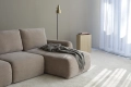 Sofa rozkładana Norum z szezlongiem okrągłe podłokietniki Innovation Living różne warianty