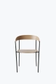 Fotel Missing Armchair New Works różne warianty 