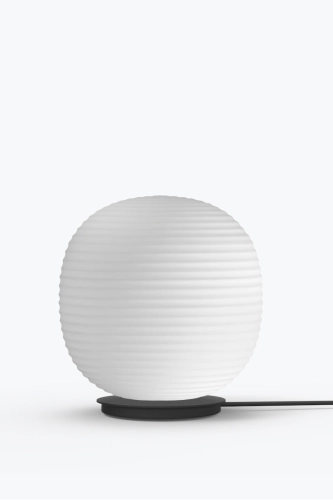 Lampa podłogowa Lantern Globe New Works 