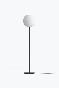 Lampa podłogowa Lantern New Works  
