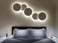 Lampa wewnętrzna ścienna Vibia Puck Wall Art