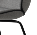 GUBI krzesło BEETLE CHAIR całe tapicerowane cena od: