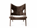 Fotel Knitting Dark Stained Oak, Sheepskin Root  Audo Copenhagen