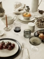 Talerz Flow Plate Medium - Off-white speckle, Ferm Living 