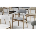 Krzesło Herit Z Podłokietnikami Jasny Dąb różne rozmiary Normann Copenhagen 