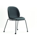 GUBI krzesło BEETLE CHAIR na kółkach tapicerowane cena od: