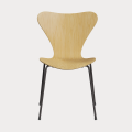 Krzesło SERIES 7™ Fritz Hansen model 3107 drewniane fornir naturalny