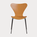 Krzesło SERIES 7™ Fritz Hansen model 3107 drewniane fornir naturalny