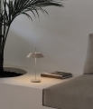 Lampa Vibia Mayfair Mini 5496 przenośna różne warianty 