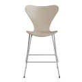 FRITZ HANSEN krzesło barowe SERIES 7 64cm fornir lakierowany jasny beż