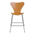 FRITZ HANSEN krzesło barowe SERIES 7 64cm fornir naturalny sosna oregon