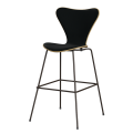 FRITZ HANSEN krzesło barowe SERIES 7 76cm naturalny fornir tapicerowany front różne warianty