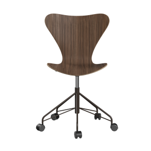 FRITZ HANSEN krzesło obrotowe SERIES 7 fornir naturalny różne warianty orzech