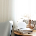 Lampa stołowa ORBIT bezprzewodowa UMAGE