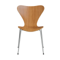 FRITZ HANSEN krzesło SERIES 7 fornir naturalny różne warianty wiśnia