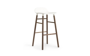 Stołek barowy  Form 65 orzech Normann Copenhagen