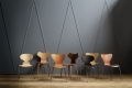 FRITZ HANSEN krzesło SERIES 7 fornir naturalny różne warianty sosna oregon