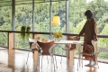 FRITZ HANSEN krzesło z podłokietnikami LILY