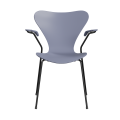 FRITZ HANSEN krzesło z podłokietnikami SERIES 7 fornir lakierowany różne warianty lawendowy błękit