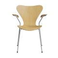 FRITZ HANSEN krzesło z podłokietnikami SERIES 7 fornir naturalny różne warianty jesion