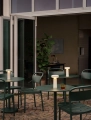 Stół Linear Steel Cafe  Ø 70 h: 95 cm Muuto  różne kolory 