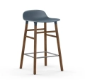 Krzesło Barowe Form Podstawa Orzech Normann Copenhagen różne warianty 