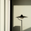 Lampa podłogowa Biny DCW Editions