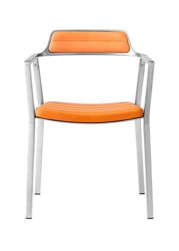 Krzesło do jadalni The Chair - Vipp451 VACONA SAND / POLISHED ALUMINIUM Vipp 