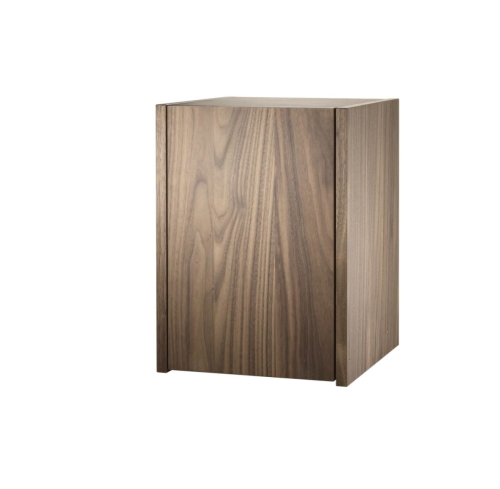 Mała szafka uchylane drzwi orzech STRING Furniture  