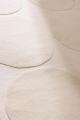 Beżowy Dywan Geometryczny - ISOT KIVET NATURAL WHITE 132501 Louis de Poortere  różne warianty 